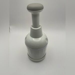 Pampered Chef Food Chopper - EUC!